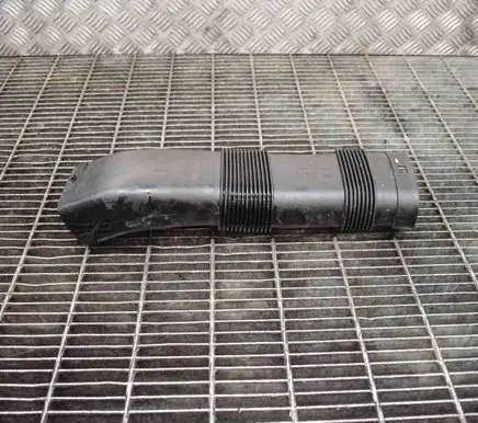 BMW 4 F32 F33 Air intake duct part 8507567