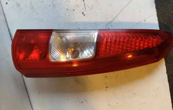 Volvo V70 Rear/tail lights 160986