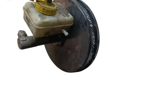Volkswagen Golf IV Brake booster 1J1614105H
