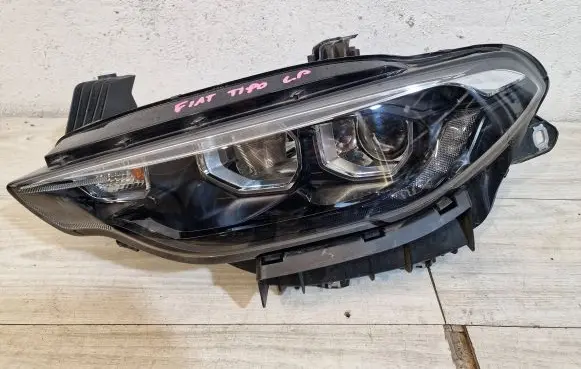 Fiat Tipo Headlight/headlamp 521451660e