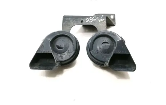 Audi A6 S6 C6 4F Horn signal 4F0951221 4F0951223