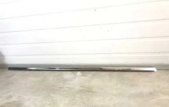 Chrysler Pacifica Door glass trim 68188799AF 68188799AC 681887798