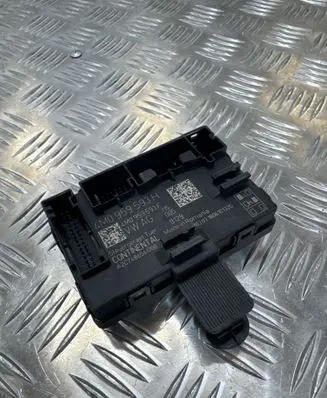 Audi Q7 4M Door control unit/module 4M0959593H