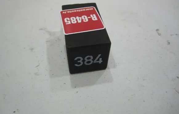 Volkswagen PASSAT B5 Other relay 8D0919578A D12204