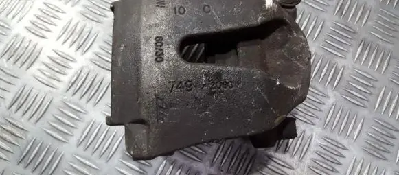 BMW X5 E70 Front brake caliper bmw6030