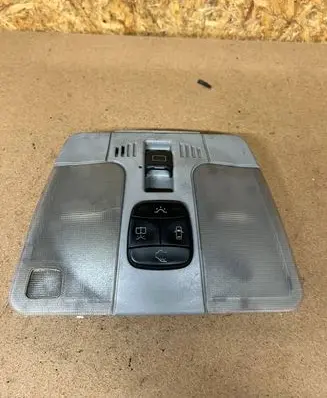 Mercedes-Benz E W210 Front seat light A2088206701 022273