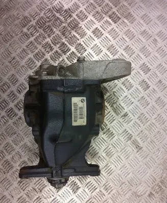 BMW X3 F25 Rear differential 7592007