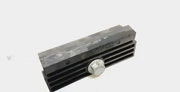 BMW 7 F01 F02 F03 F04 Battery bracket 7592923