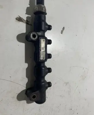 Citroen C5 Fuel main line pipe 9654592680