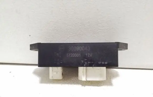 MG ZS Coolant fan relay 30090043