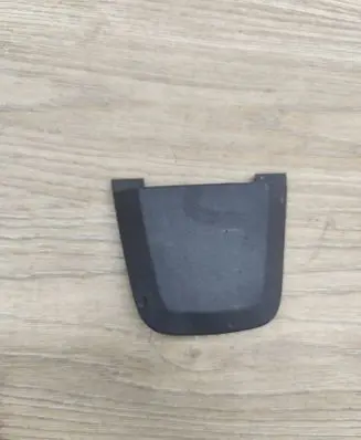 Volvo C70 Seat belt trim 09181511