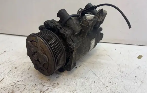 Toyota Auris E180 Air conditioning (A/C) compressor (pump) HFC134A 0095484 HS110B