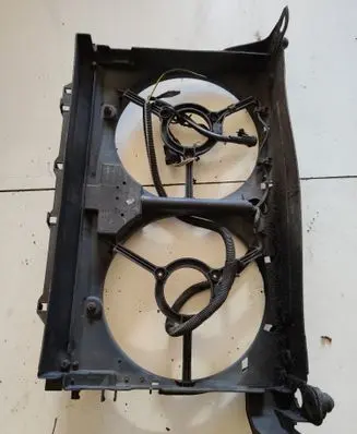 Peugeot 406 Radiator support slam panel