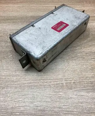 BMW 5 E28 ABS control unit/module 0265100020