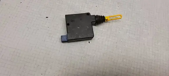 Saab 9-5 Central locking motor 4808812TG 40705370