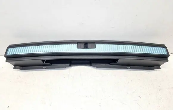 Skoda Superb B8 (3V) Trunk/boot sill cover protection 3V9863459