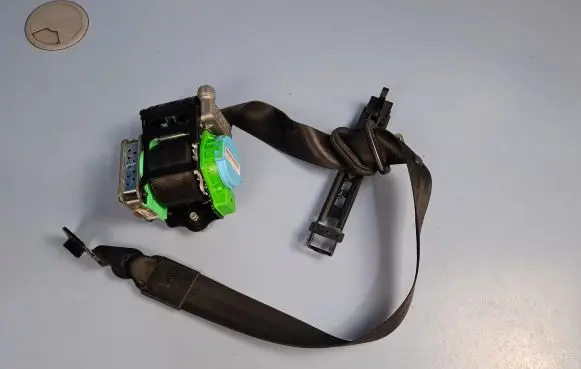 Audi Q5 SQ5 Front seatbelt 8R1857706B 8E0857833E