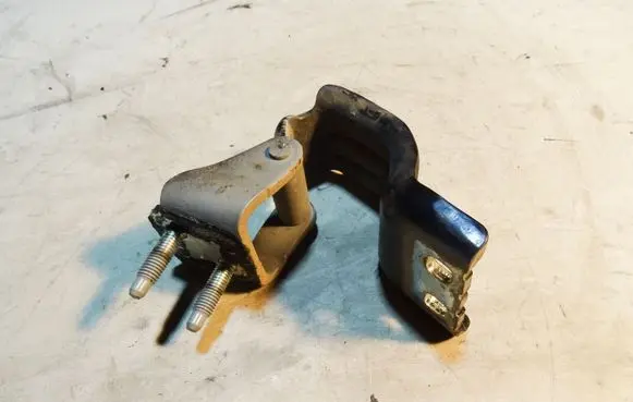 Volkswagen PASSAT B7 Tailgate/trunk/boot hinge 3C9827302D