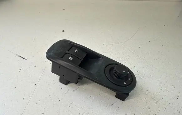 Renault Trafic II (X83) Electric window control switch 8200011867 N29181 9116523