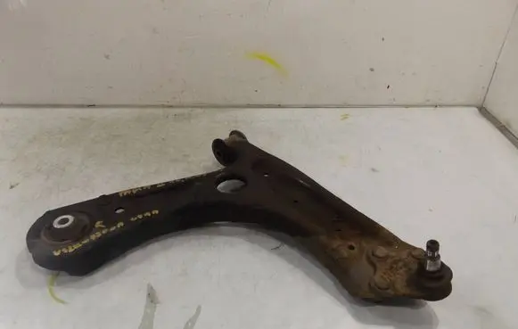 Skoda Fabia Mk2 (5J) Front control arm