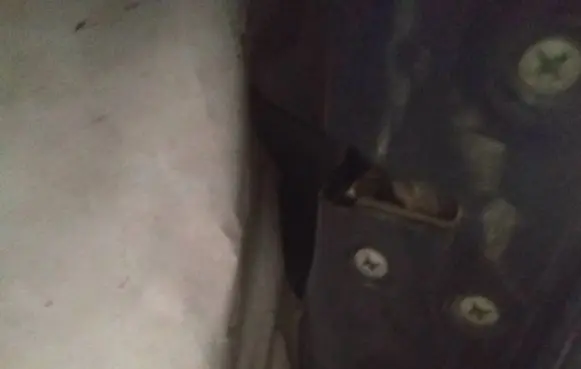 Nissan Primera Front door lock