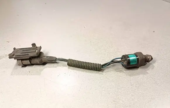Renault Laguna I Air conditioning (A/C) pressure sensor LMH984827 984827