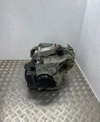 Volkswagen Caddy Automatic gearbox QYX