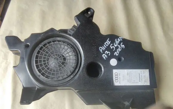 Audi A3 S3 8P Subwoofer speaker 8P3035382 7606500216