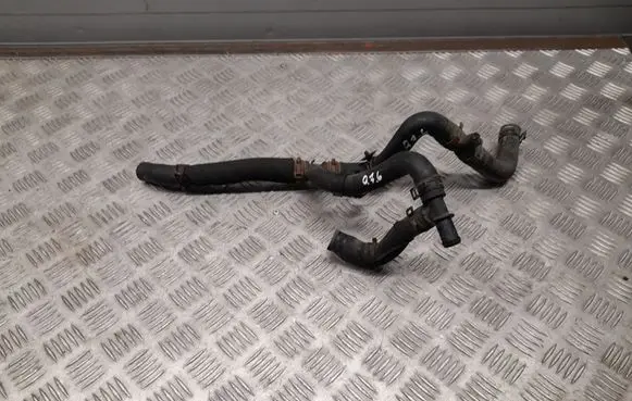 Audi Q7 4L Engine coolant pipe/hose PA66GF30 202016