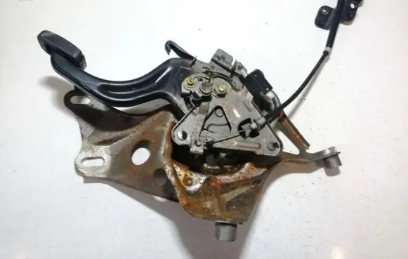Lexus GS 300 400 430 Handbrake/parking brake pads 