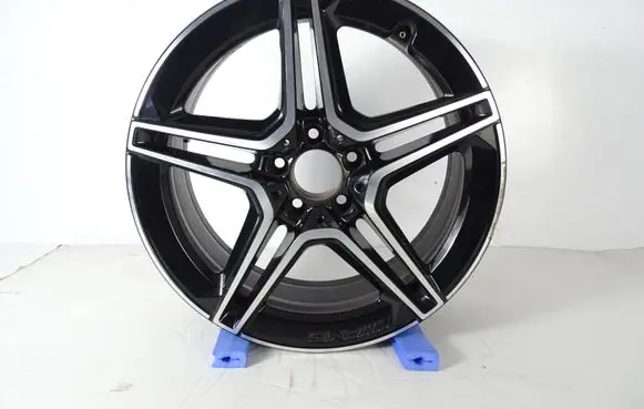 Mercedes-Benz GLB x247 Original wheel cap A2474011500