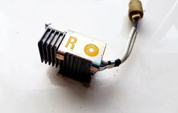 Toyota Prius (XW20) Heater blower motor/fan resistor 4453547020 44535-47020