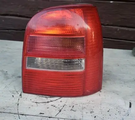 Audi A4 S4 B5 8D Tail light bulb cover holder 29082001