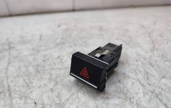 Volkswagen Amarok Hazard light switch 2H6953235A