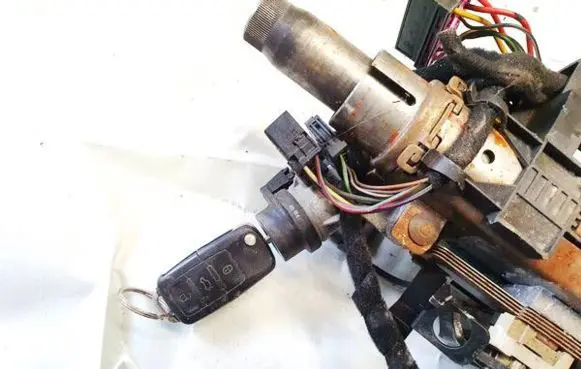 Skoda Superb B5 (3U) Ignition lock