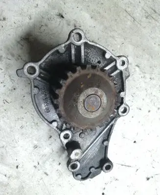 Peugeot 207 Water pump 267393