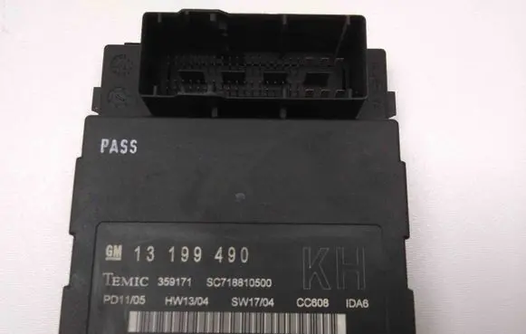 Opel Signum Central body control module 13199490