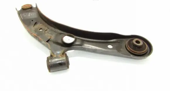 Suzuki Swift II Front lower control arm/wishbone