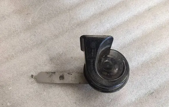 BMW X6 E71 Horn signal 024148