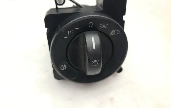 Volkswagen Crafter Light switch 9065450504 HVW9065450504