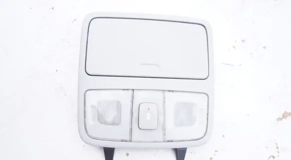 Hyundai i30 Front seat light