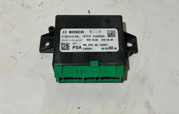Citroen C5 Aircross Parking PDC control unit/module 9819360080