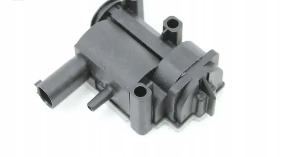 BMW X3 F25 Fuel tank cap lock 7193172
