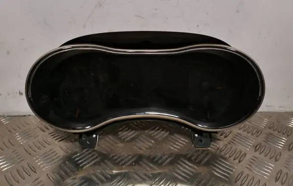 Jeep Grand Cherokee Speedometer (instrument cluster) P68244043AC