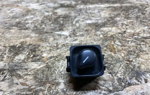 Mercedes-Benz SL R129 Wing mirror switch 1298212251