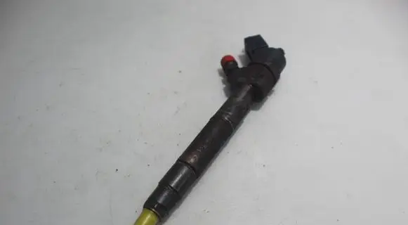 Mercedes-Benz A W168 Fuel injector 0445110016