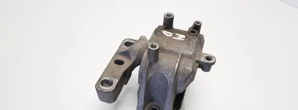 Volkswagen PASSAT B6 Engine mount bracket 1K0199262CE