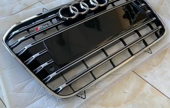 Front bumper upper radiator grill