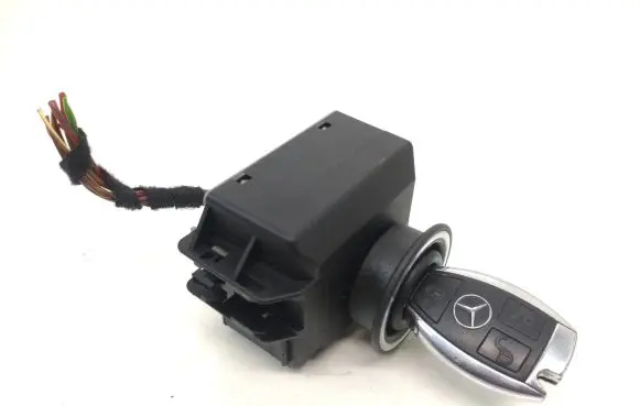 Mercedes-Benz E W212 Ignition lock A2129055600