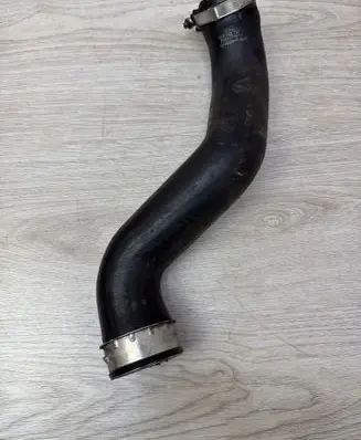 Audi A4 S4 B7 8E 8H Intercooler hose/pipe 8E0145737F PXO112511